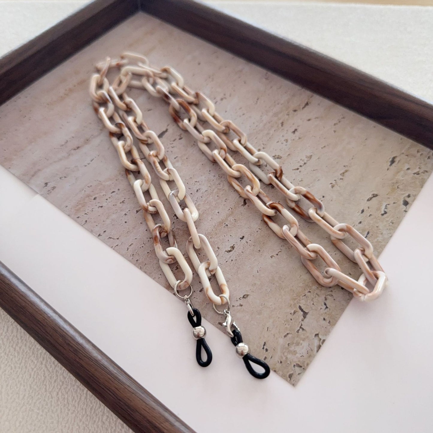 Stylische Acryl-Brillen-Kette Brehn