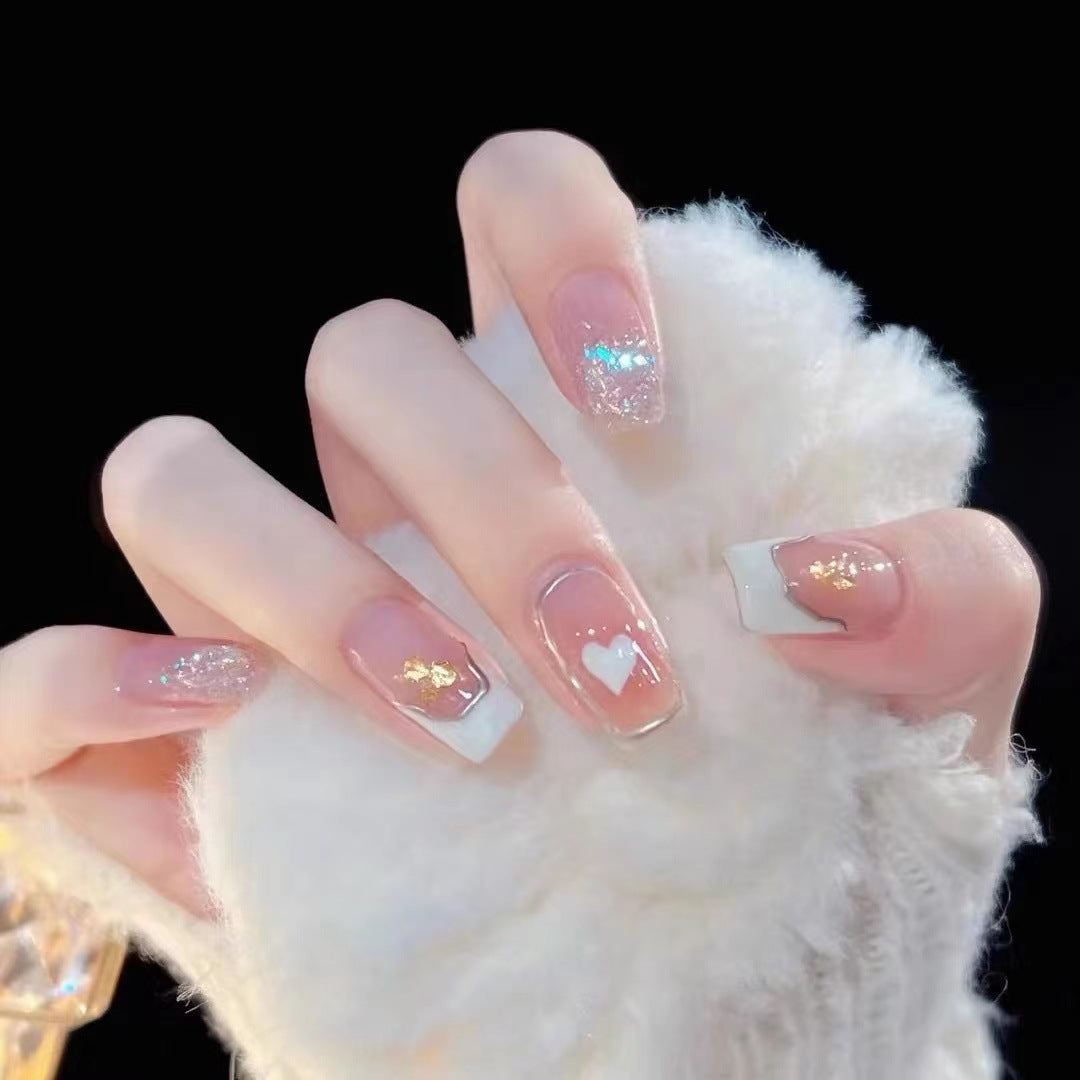 Dekorativer Herz- und Glitzer-Press-On-Nagelset Brehn