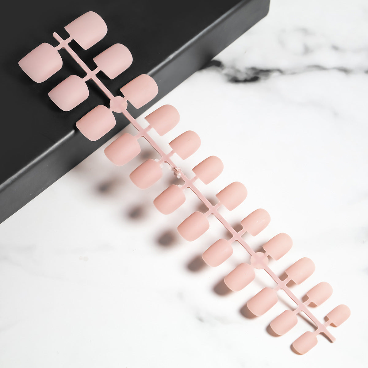 Matte Finish Press-On Nail Tips Brehn