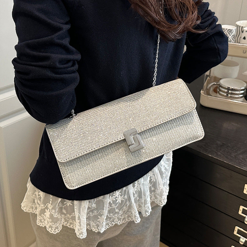 Elegante Nieten Abend-Clutch