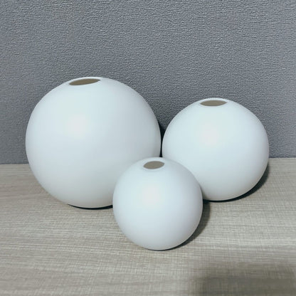 Minimalistische Keramiksphärenpflanzer Brehn