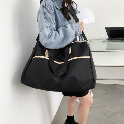Stilvolle gesteppt Sport-Duffel-Tasche Brehn