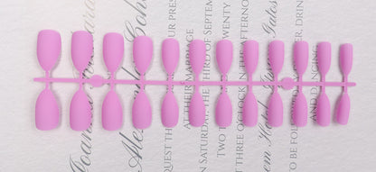 Stiletto Press-On Nail Set Brehn