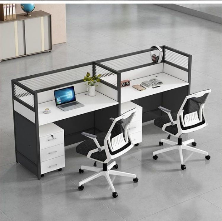 Arbeitsplatz mit Trennwand und Stauraum Brehn