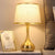 Elegante Gold Akzent Tischlampe
