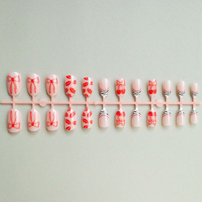 Künstlerisches Schleifen- und Kuss-Nagelkunst-Set