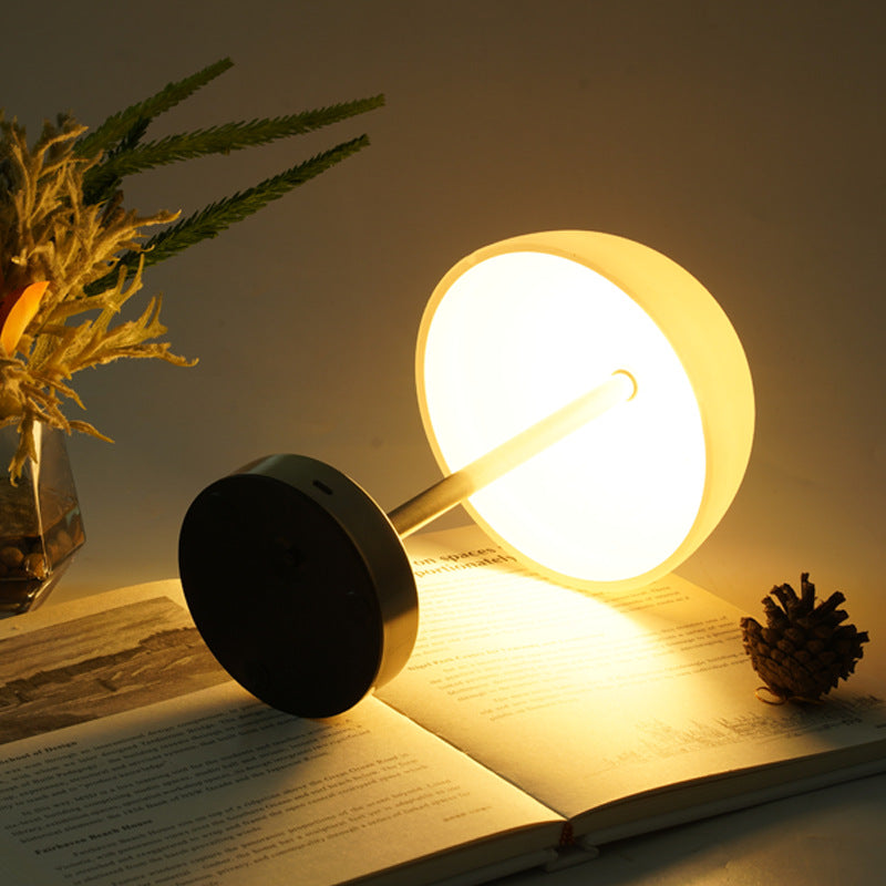 Moderne Tischlampe