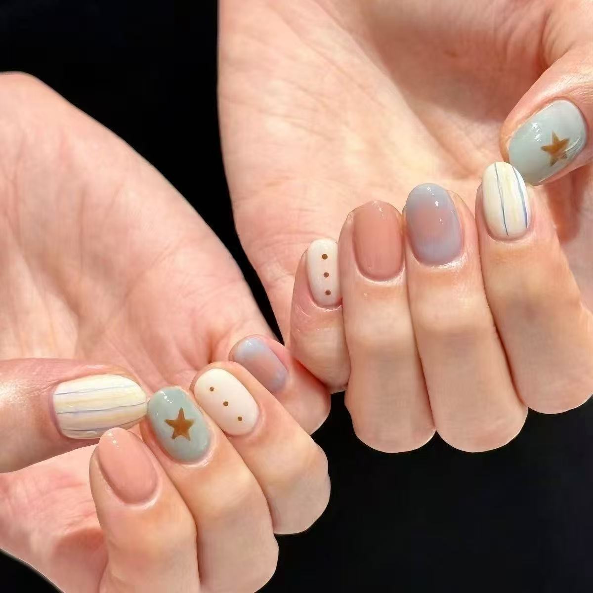 Künstlerisches katzenmotiviertes Press-On-Nagelkunstset Brehn