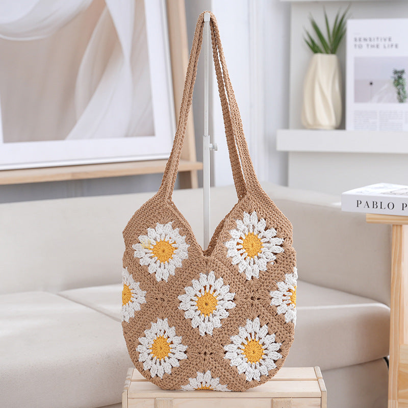 Häkelshopper mit Floralen Mustern Brehn