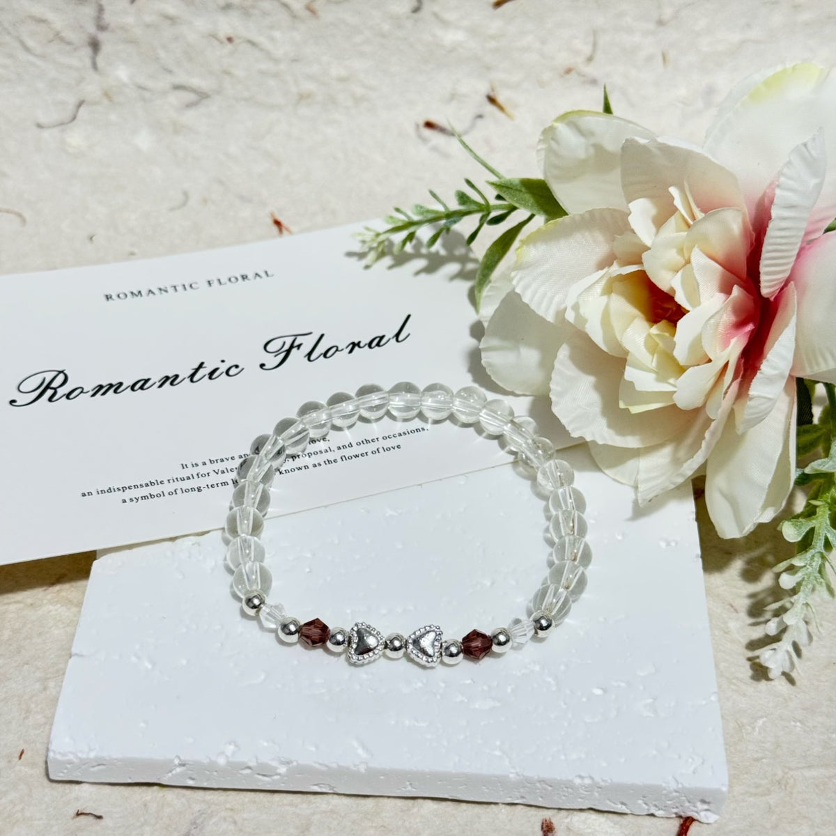 Romantisches Floral-Perlenarmband Brehn