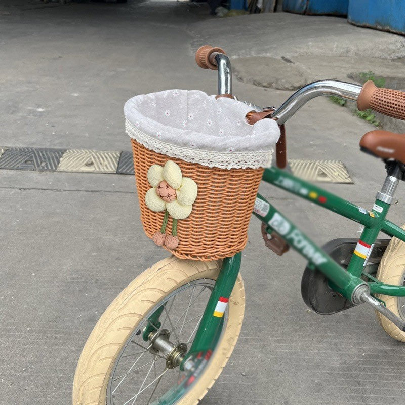 Blumenverzierte Fahrradkorb Brehn
