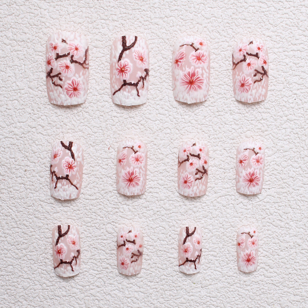 Blumenverzierte Press-On Nagelkunst Brehn