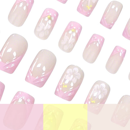Elegante florale Nagelkunst Brehn
