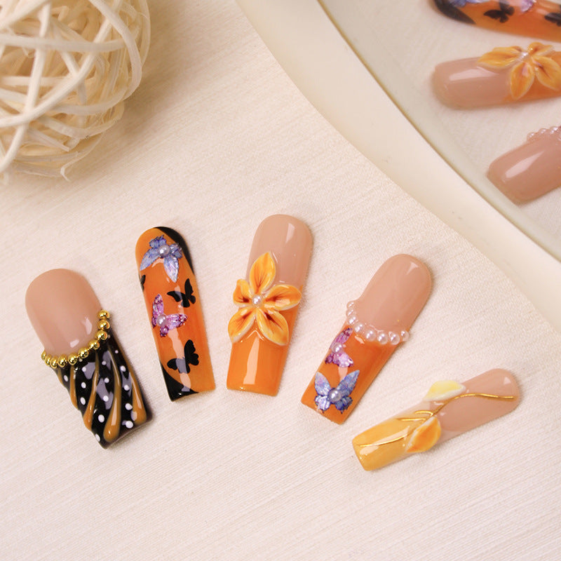 Kunstnagelset mit floralen Motiven Brehn
