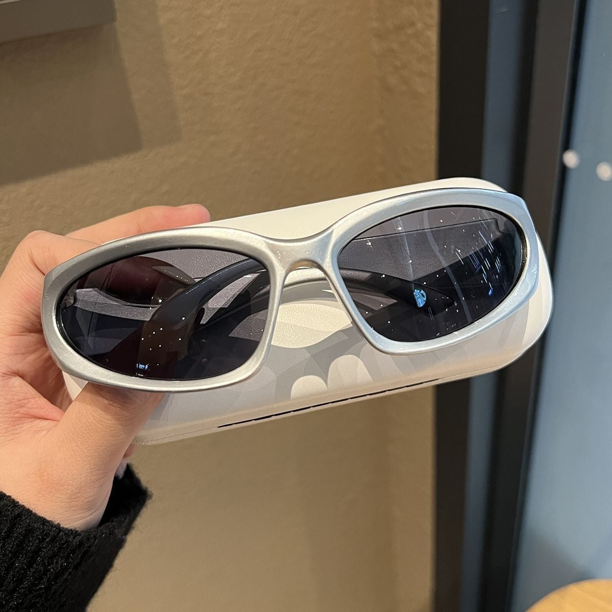 Moderne quadratische Sonnenbrille Brehn