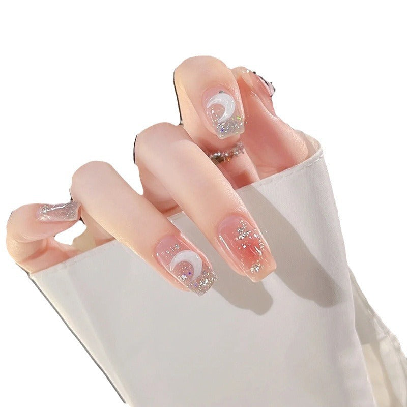 Glitzernde Nagelkunst Brehn