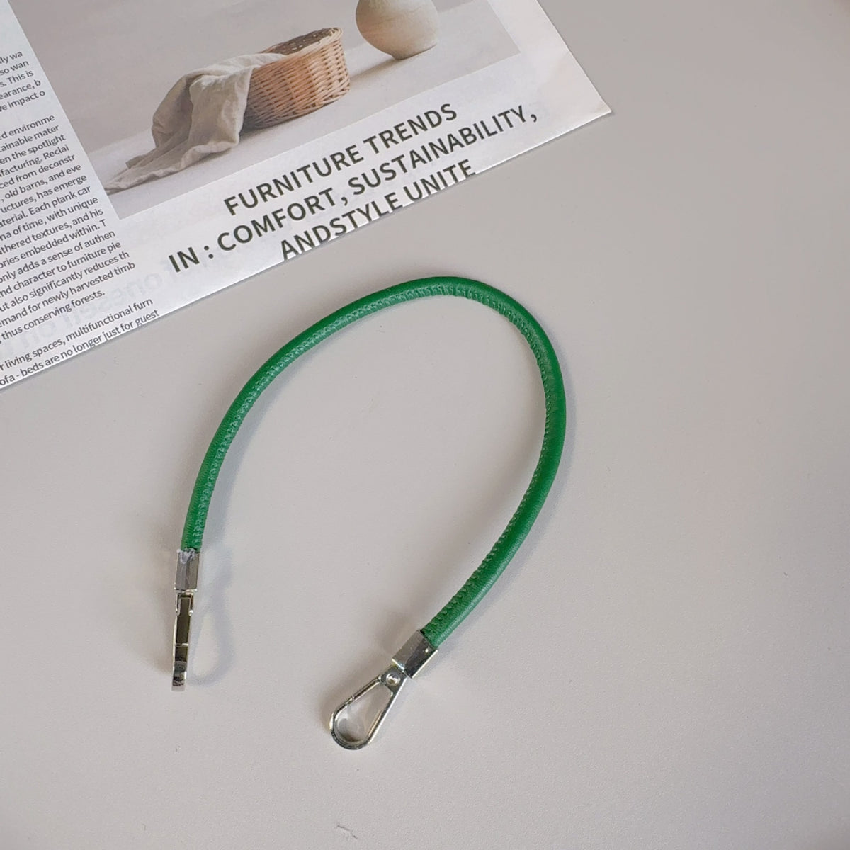 Stylische Leder-Handyband Brehn