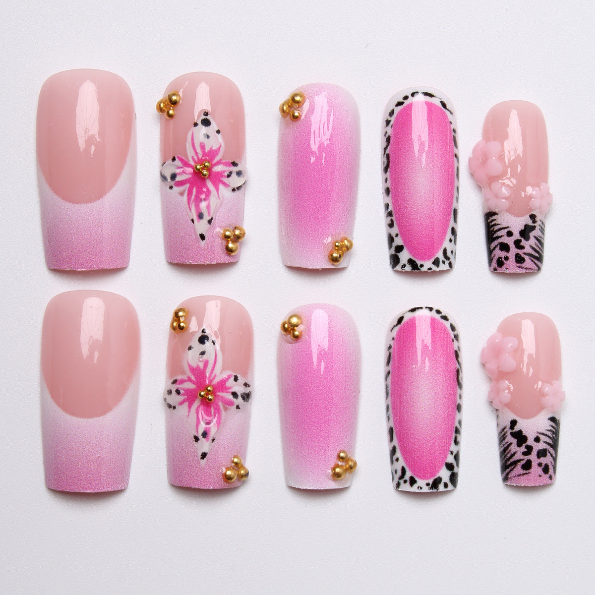 Kunstnagelset mit floralen und glamourösen Akzenten Brehn