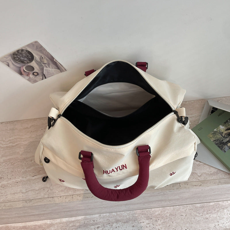 Sportliche Multifunktions-Duffel-Tasche Mit Verstellbarem Schultergurt Und Robusten Griffen Brehn
