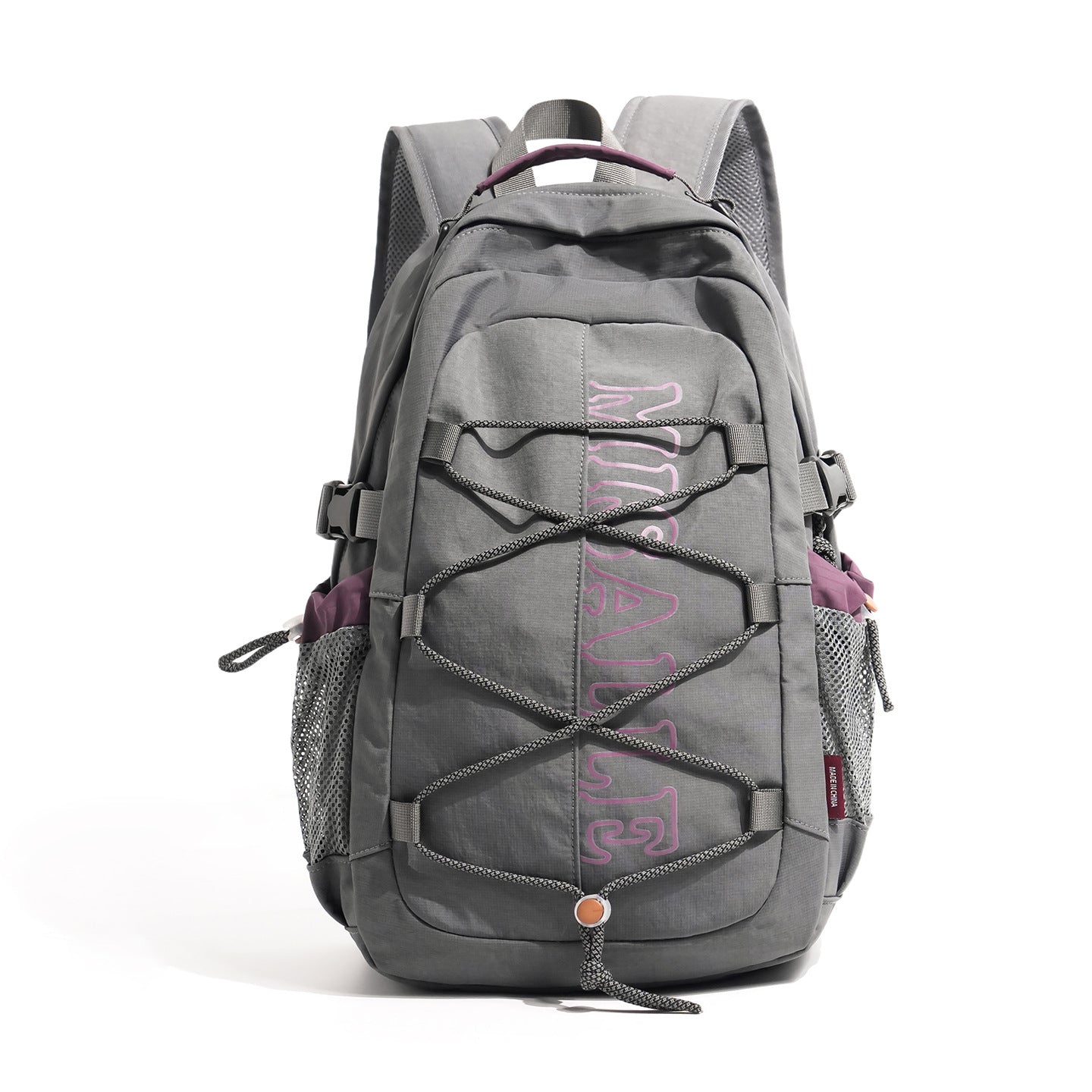 Unisex nan geräumiger Freizeit- und Reiserucksack mit gepolstertem Laptopfach und elastischem Frontbungee Brehn