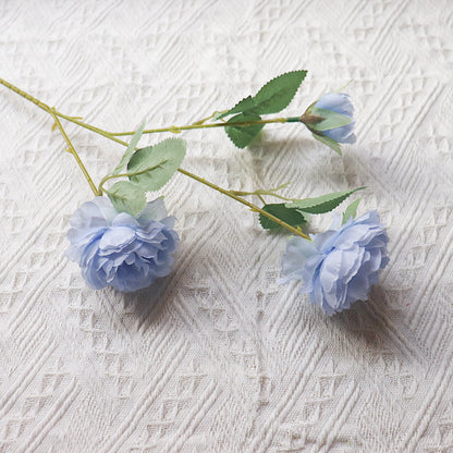 Elegante künstliche Rosenstängel