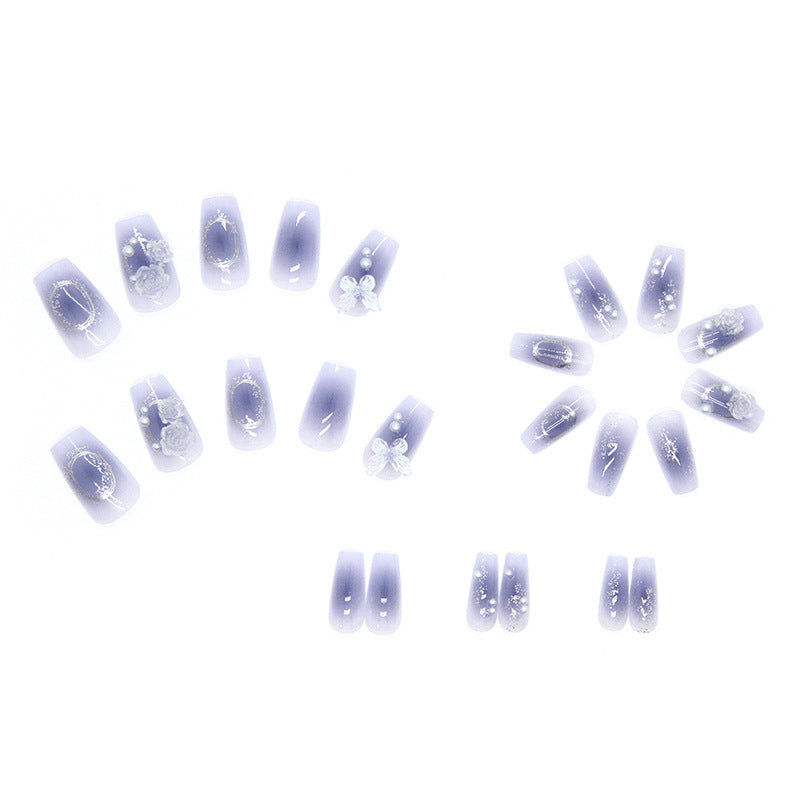 Künstlerische Nagelkunst Brehn