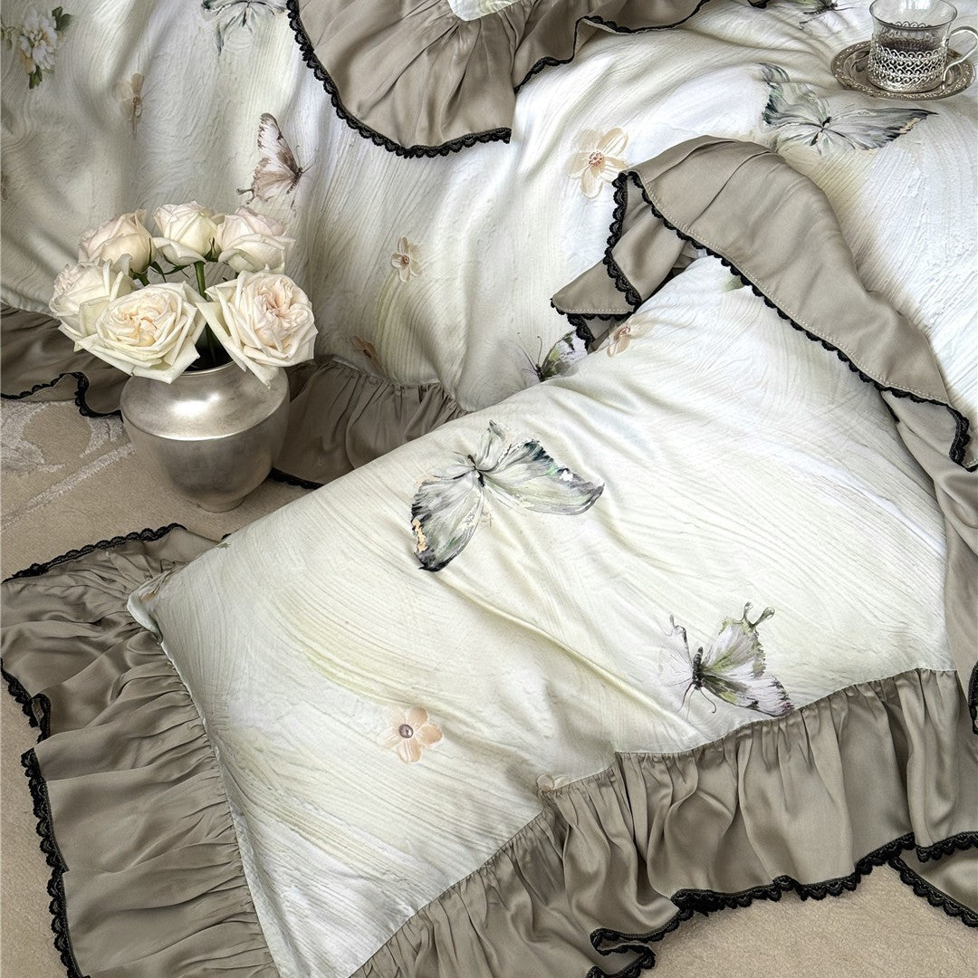 Luxuriöser Rüschenschmetterlings-bestickter Satin-Bettbezug Set