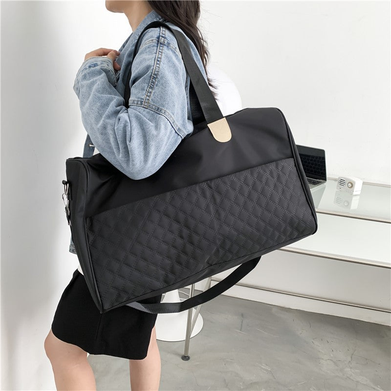 Stilvolle gesteppt Sport-Duffel-Tasche Brehn