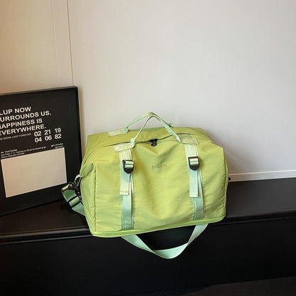 Geräumige Fitness-Wochenend-Duffel-Tasche Brehn