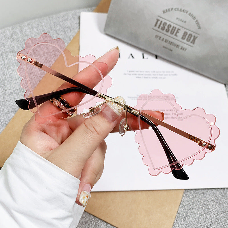 Damen Cat-Eye Sonnenbrille im einzigartigen Herzdesign Brehn