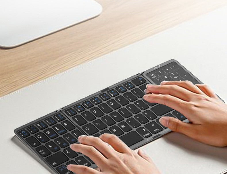 Kompakte Bluetooth-Tastatur mit Ziffernblock Brehn