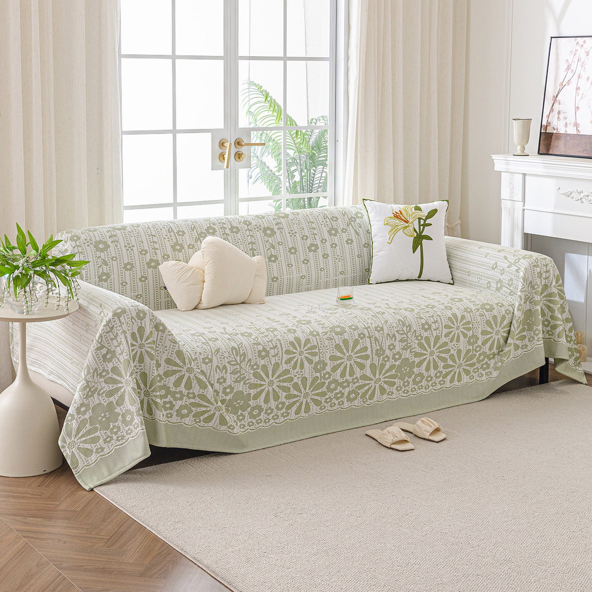 Elegante Blüten Design Sofa Wurfdecke