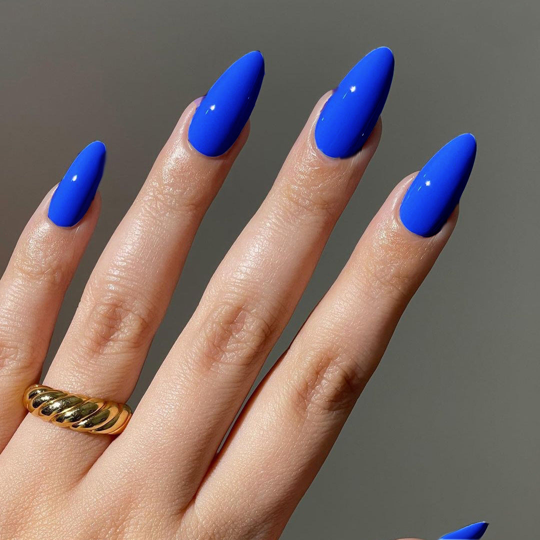 Skulptierte Press-On Nagelspitzen Brehn