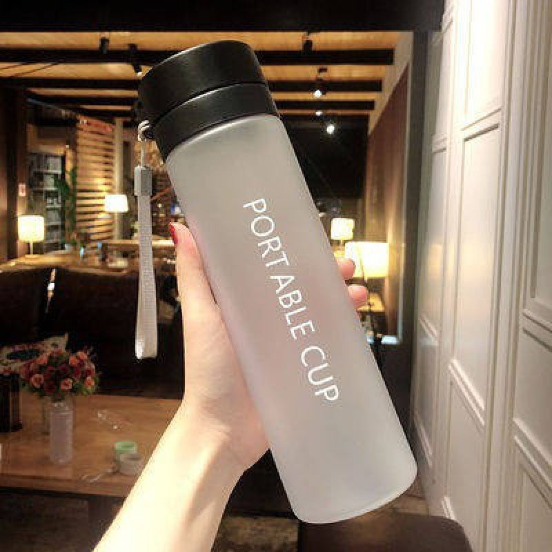 Damen stilvolle Glas-Trinkflasche Brehn