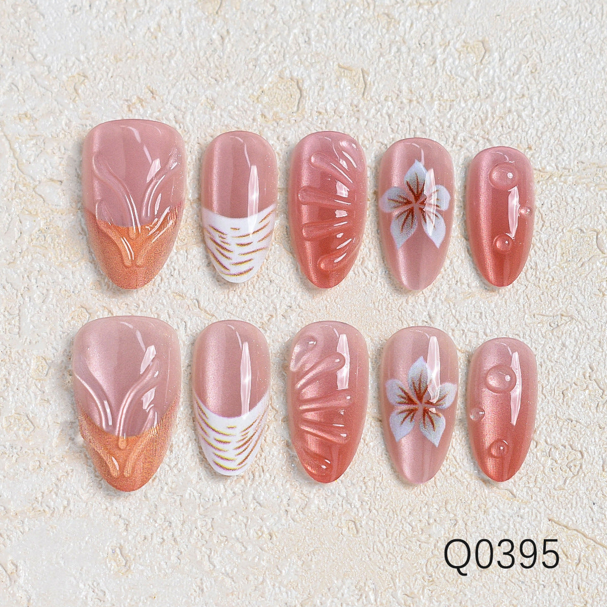 Künstlerisches Blumendesign Press-On Nagelset Brehn