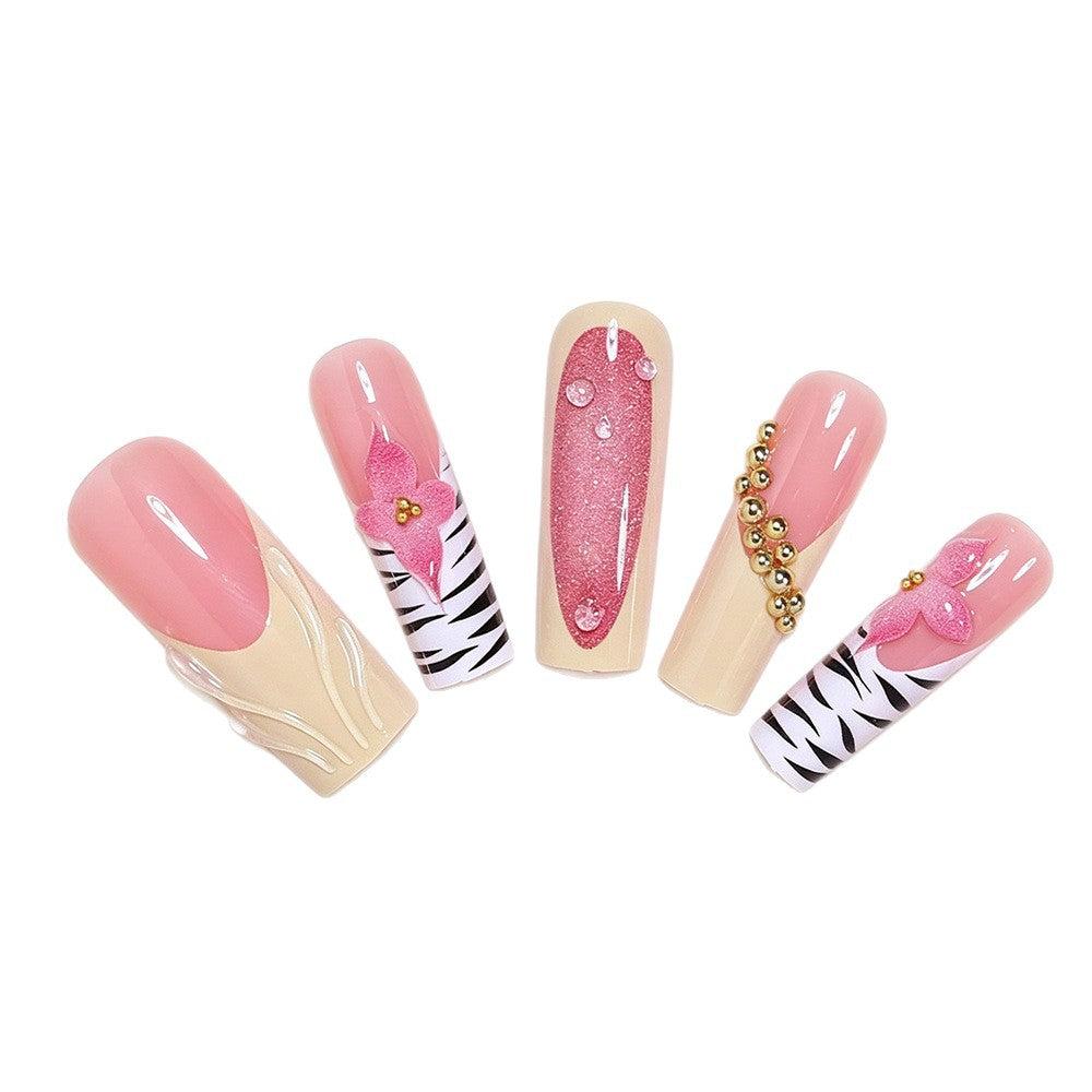 Künstlerische Nagelverlängerungen Brehn