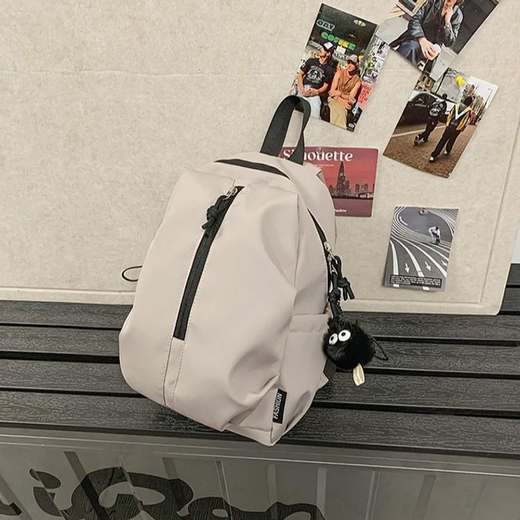 Moderner kompakter Reise-Rucksack Brehn