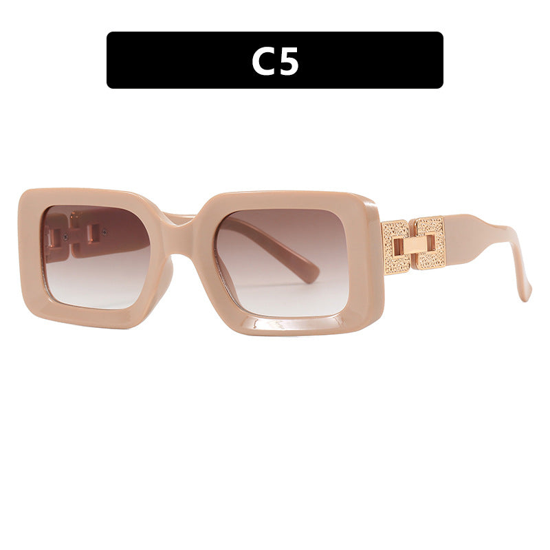 Damen modische Sonnenbrille im eleganten quadratischen Design mit luxuriösen goldenen Akzenten Brehn