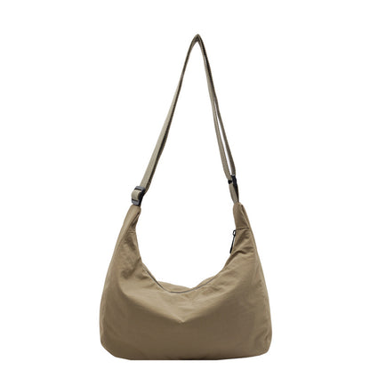 Sling Schultertasche