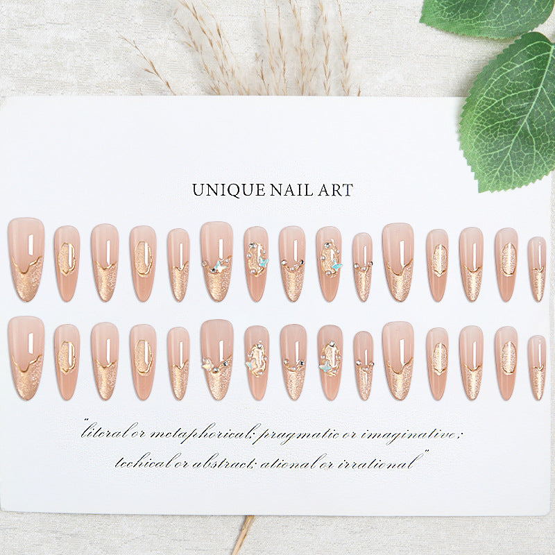 Kunstnagelset mit elegantem Gold-Glitzer-Design Brehn