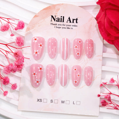 Elegantes Blumenmuster Press-On Nagelkunstset Brehn