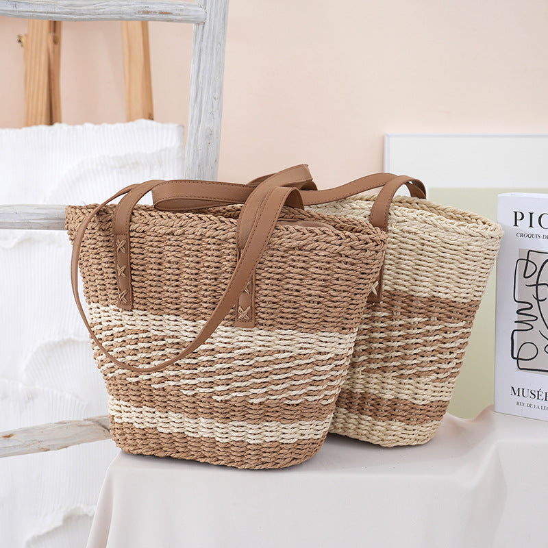 Handgewebte Strandtasche mit Ledergriffen Brehn