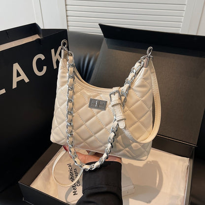 Gequiltete Kunstleder Kettenhandtasche Brehn