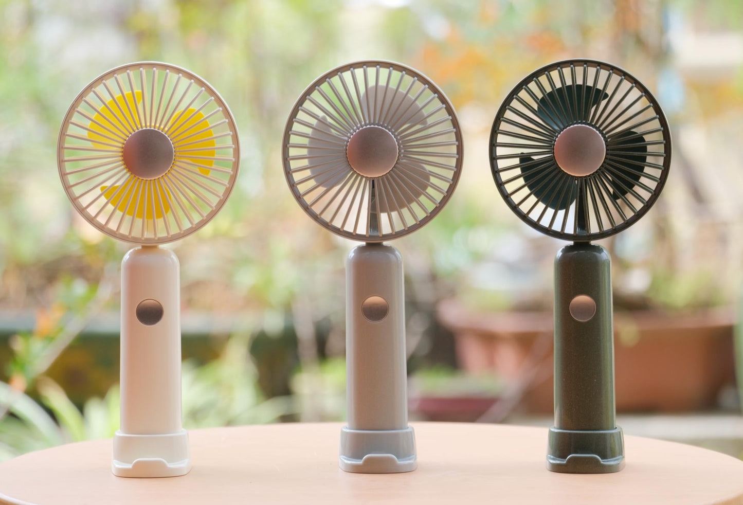 Unisex Tragbarer Handventilator mit leistungsstarkem Akku und kompaktem Design Brehn