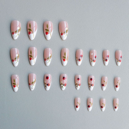 Künstlerische Marienkäfer Nagelkunst