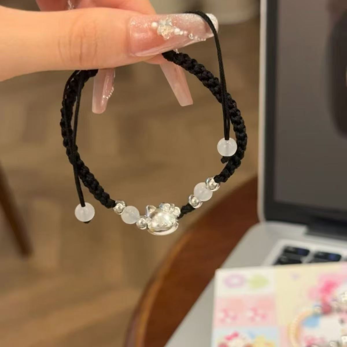 Verstellbares Katzenpfoten-Anhänger-Armband Brehn