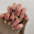 Stylisches Press-On Nagelset mit dekorativen 3D-Schleifenakzenten Brehn