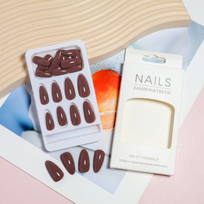 Mandel-förmiger Press-On Nagelset mit DIY Applikator Brehn