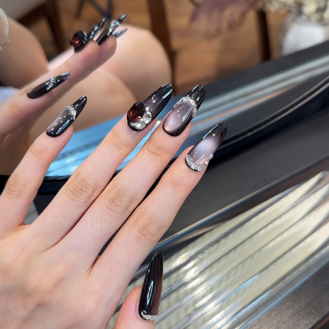 Glamouröses Press-On-Nagelkunst-Set mit Strass Brehn