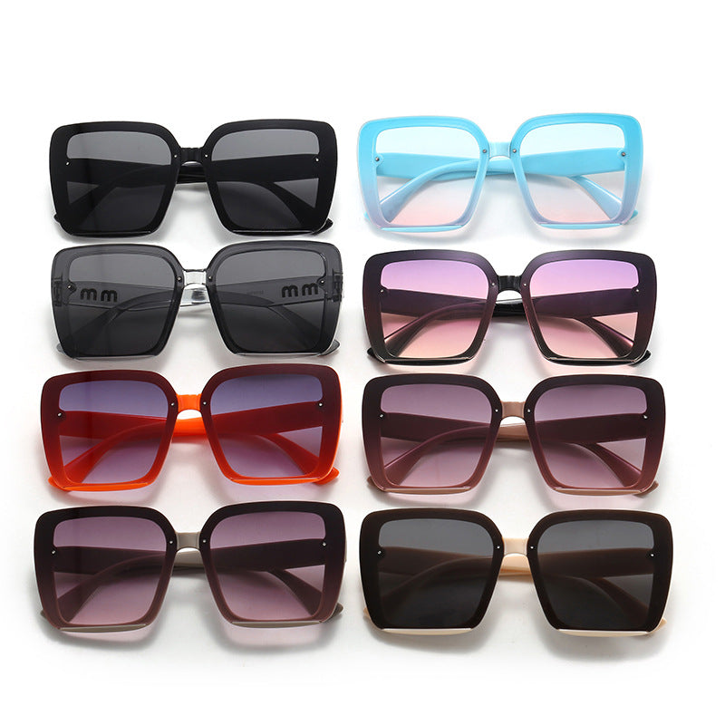 Damen modische quadratische Sonnenbrille mit gradienten Gläsern Brehn